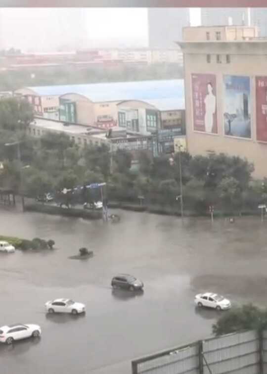 最新太原暴雨，挑战与应对